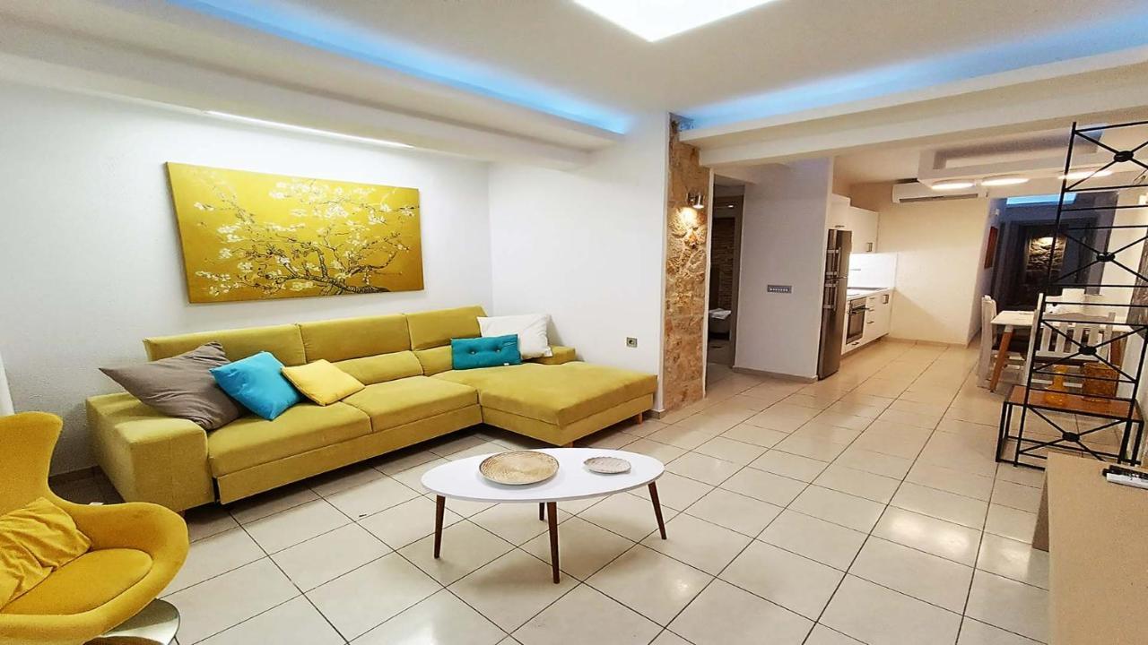 Anastasia Luxury Suites By Xenius Zeus In Nea フロギタ エクステリア 写真
