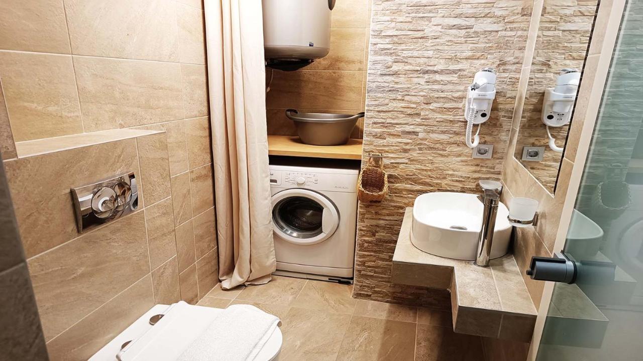 Anastasia Luxury Suites By Xenius Zeus In Nea フロギタ エクステリア 写真
